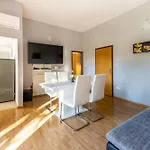 Apartments Niki